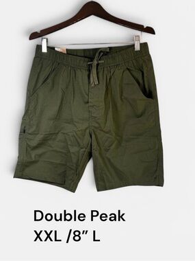 prAna Men's Double Peak E-Waist XXL / 8"L Hiking Short in Cargo Green